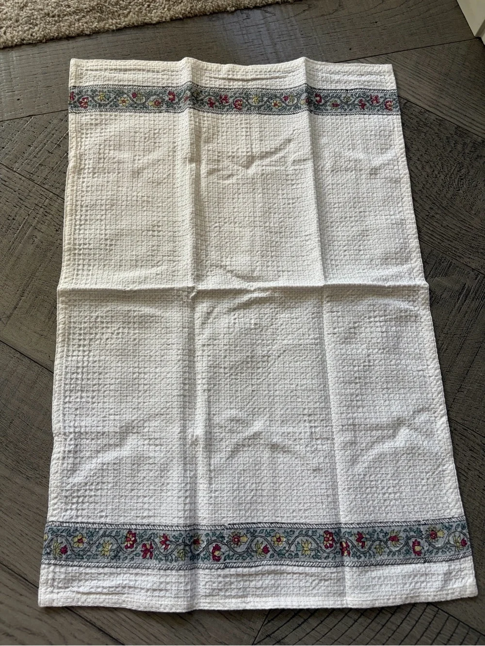 Inka Guldasta Waffle Weave Hand Towels – Set of 2 – 15” x 24” NWT Handmade